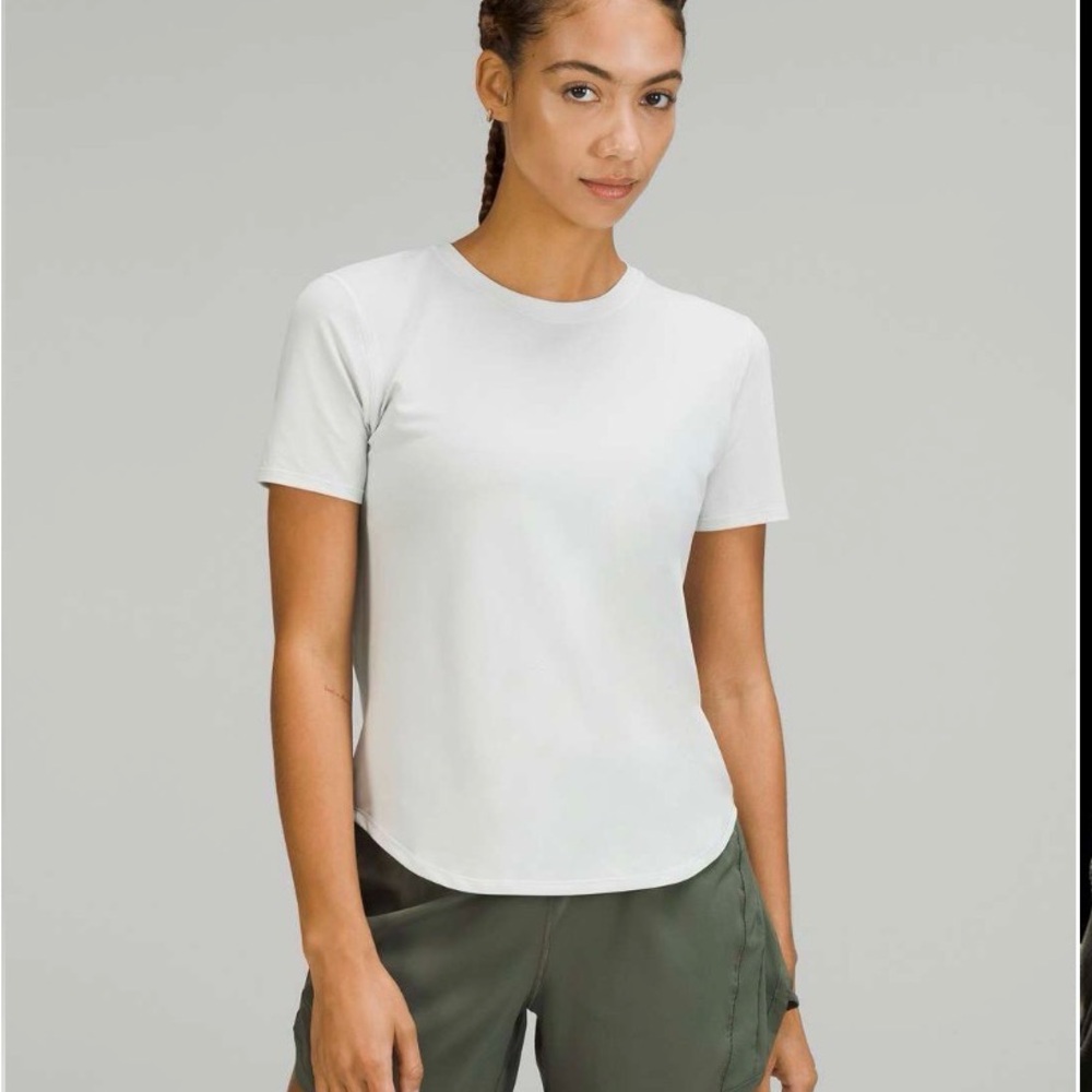 Lululemon High Neck Running and Training Vapor NWT